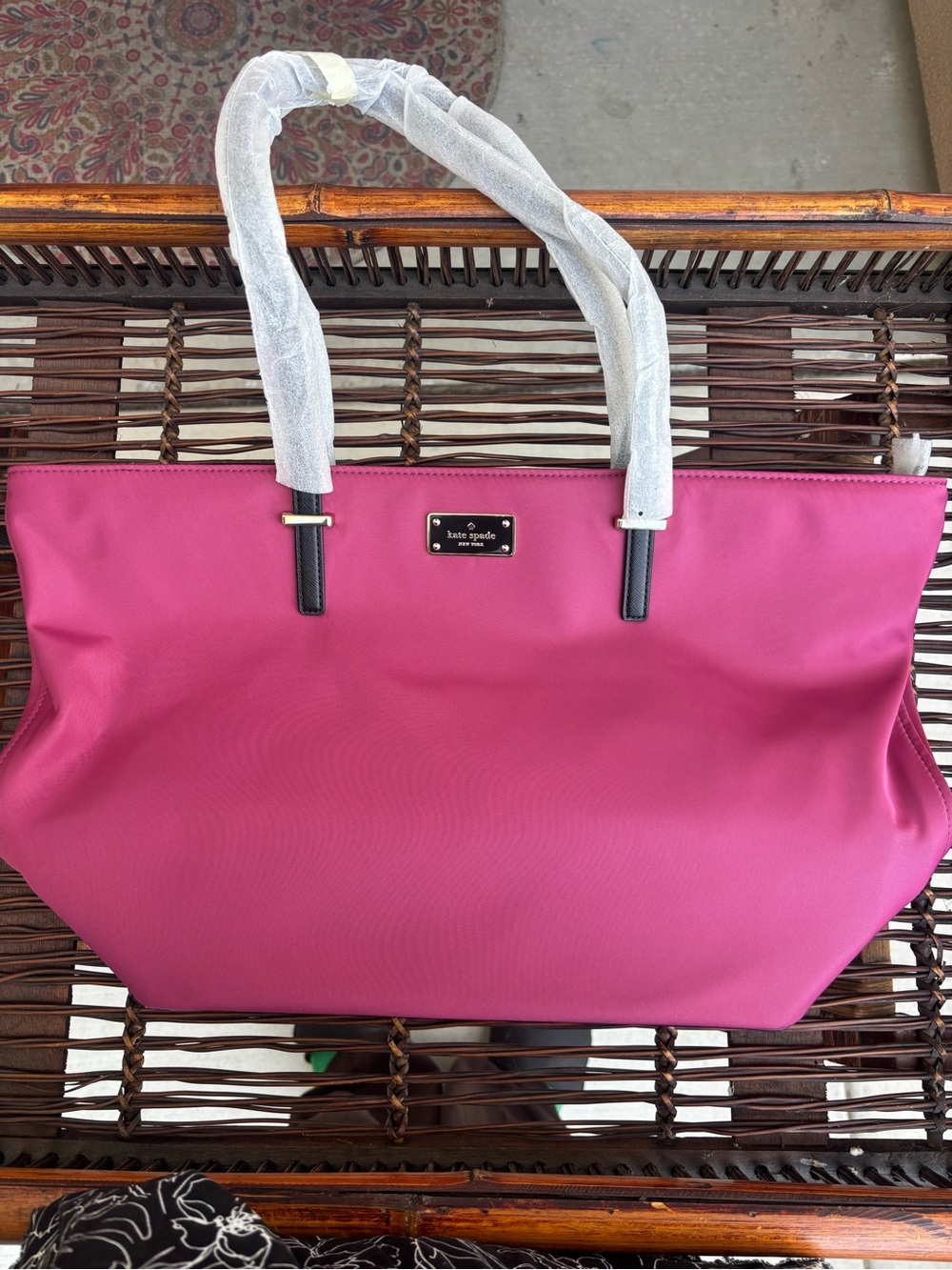 kate spade pink tote with black trim